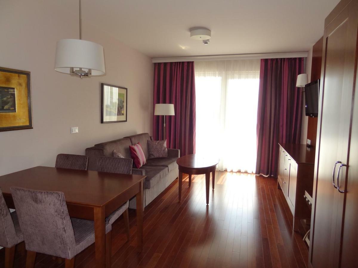 Apartments Ruza Макарска Екстериор снимка